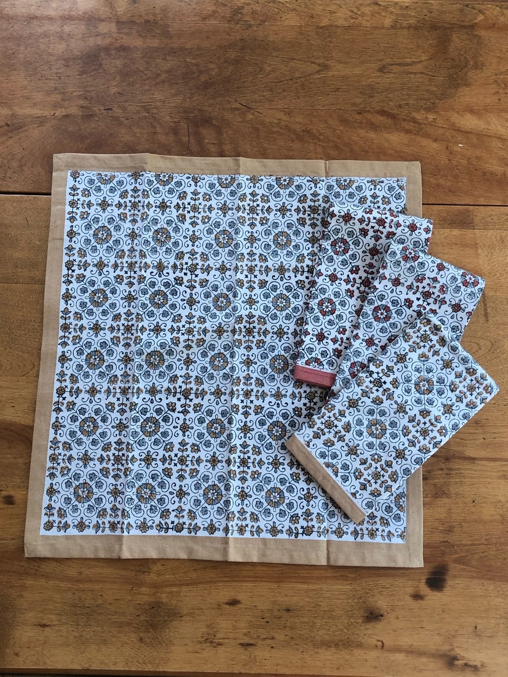 Decorative Block Print Cotton Table Napkins / set of 4